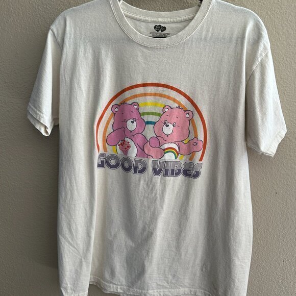 Daisy Street Care‎ Bear Graphic T-Shirt  Size Small - Picture 5 of 7